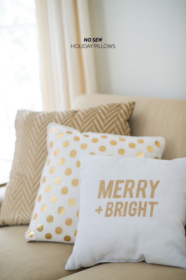 Decorative Christmas Pillows 1