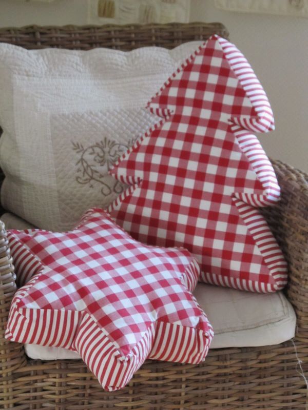 Decorative Christmas Pillows 4