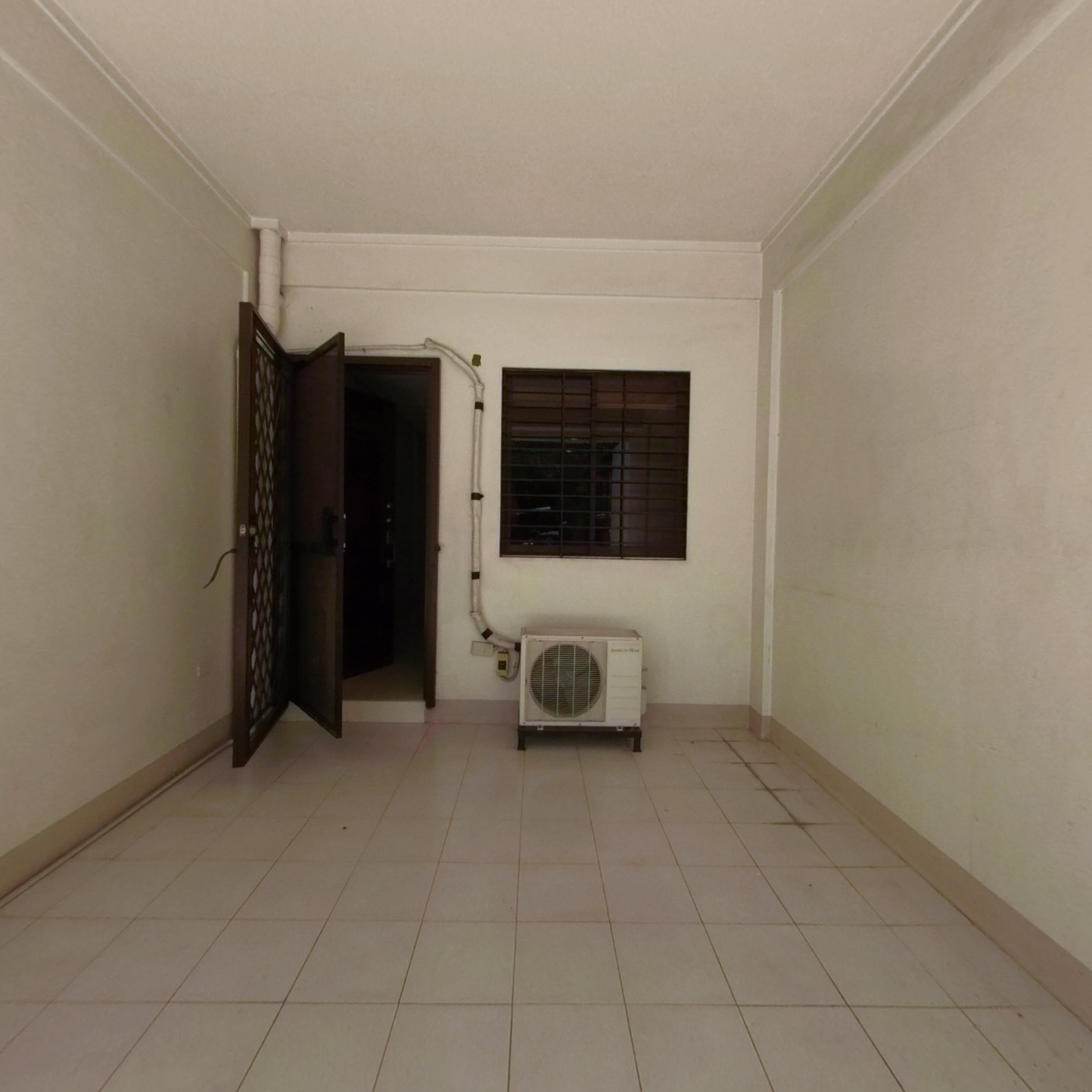 DSM Room For Rent In Brgy. Pinyahan, Quezon City