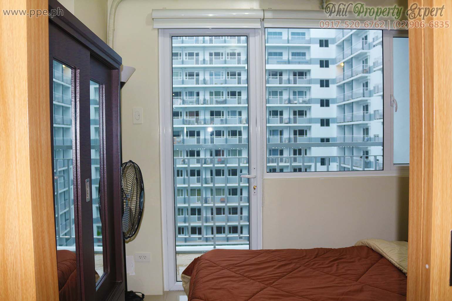 Short Term Condo Rental in Pasay Shell Residences [Unit 1037B]
