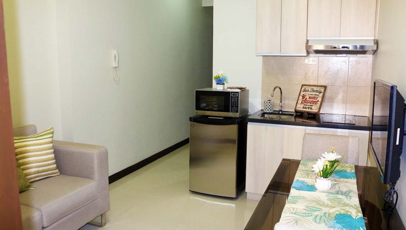 Admiral Baysuites condo for rent in Malate Manila
