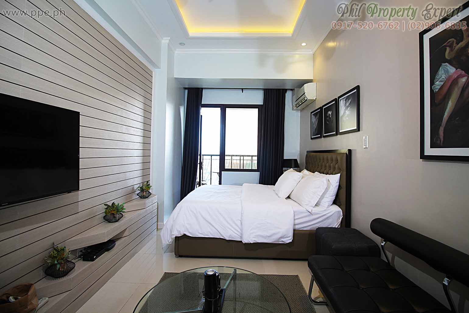 Discount  75  Off  Unit With Balcony With Manila Bay View