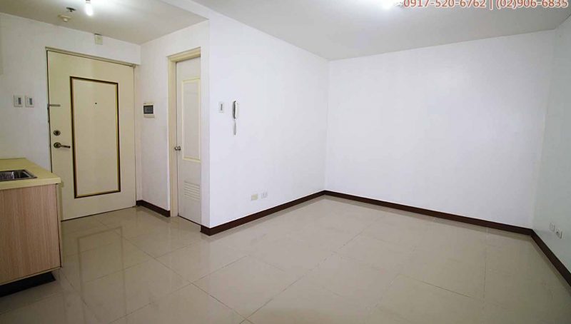 Rent studio condominium in Malate near De La Salle University