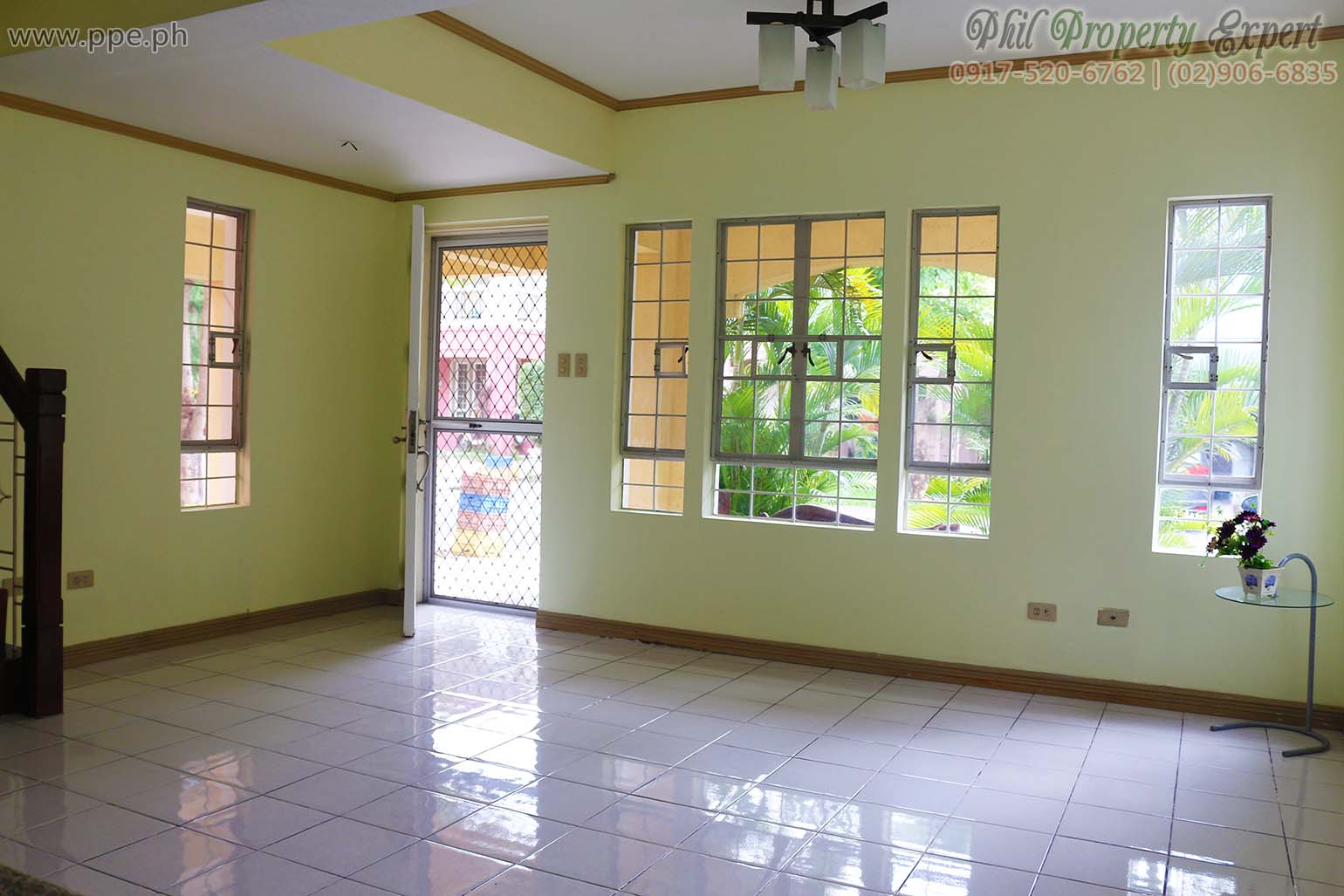 Rent 3 bedroom 2 carport single detach house Pasig City